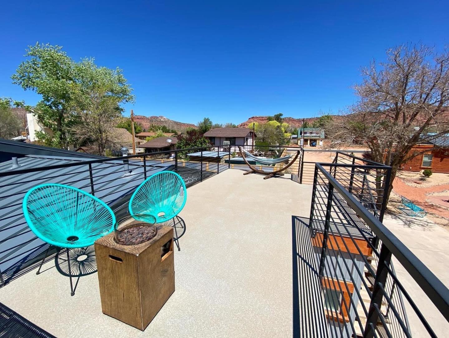 Timber & Tin G 2Bed 2Bath W Pool & Rooftop Deck Канаб Экстерьер фото