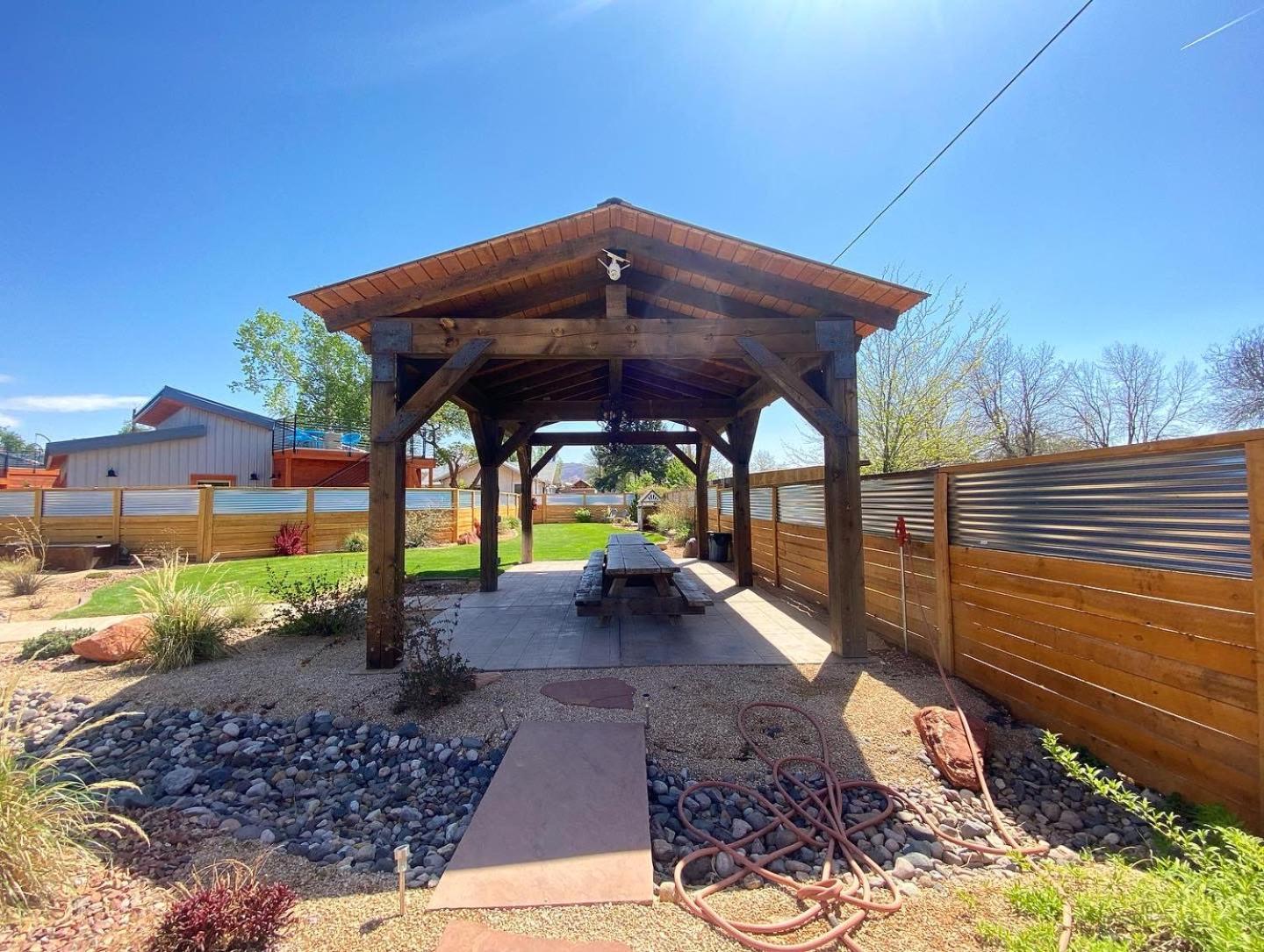 Timber & Tin G 2Bed 2Bath W Pool & Rooftop Deck Канаб Экстерьер фото