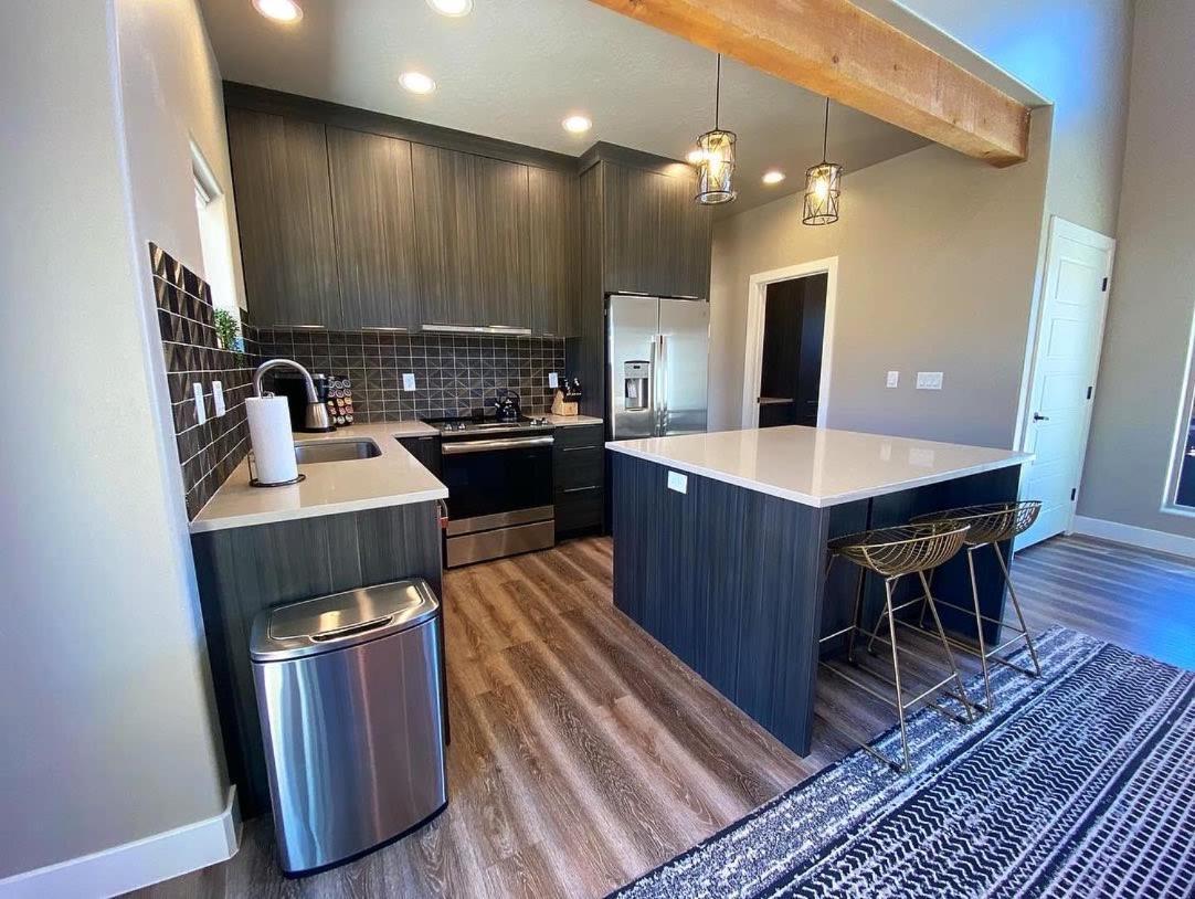 Timber & Tin G 2Bed 2Bath W Pool & Rooftop Deck Канаб Экстерьер фото