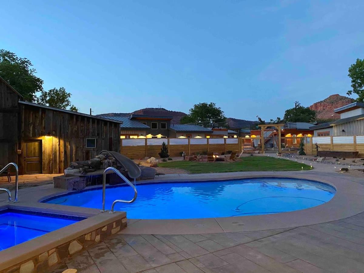 Timber & Tin G 2Bed 2Bath W Pool & Rooftop Deck Канаб Экстерьер фото